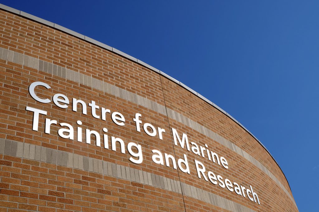海洋训练与研究大楼中心